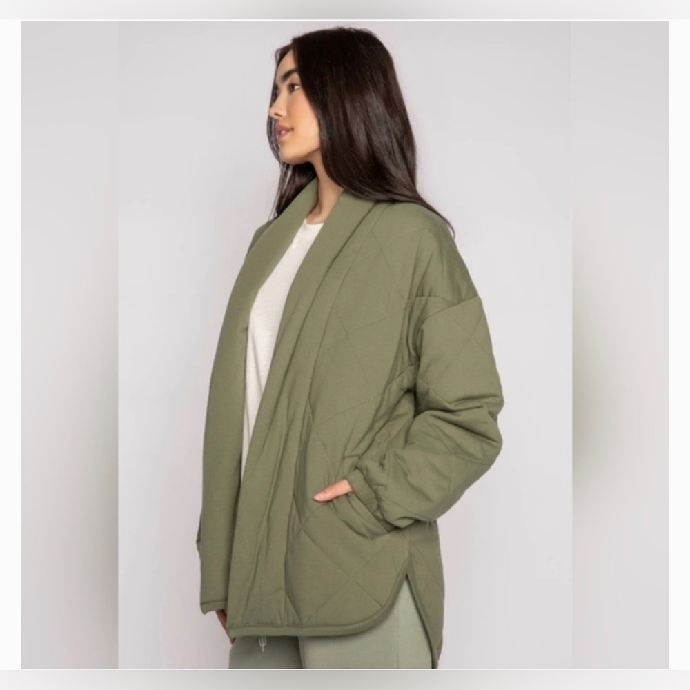 PJ Salvage quilted Jersey olive coat